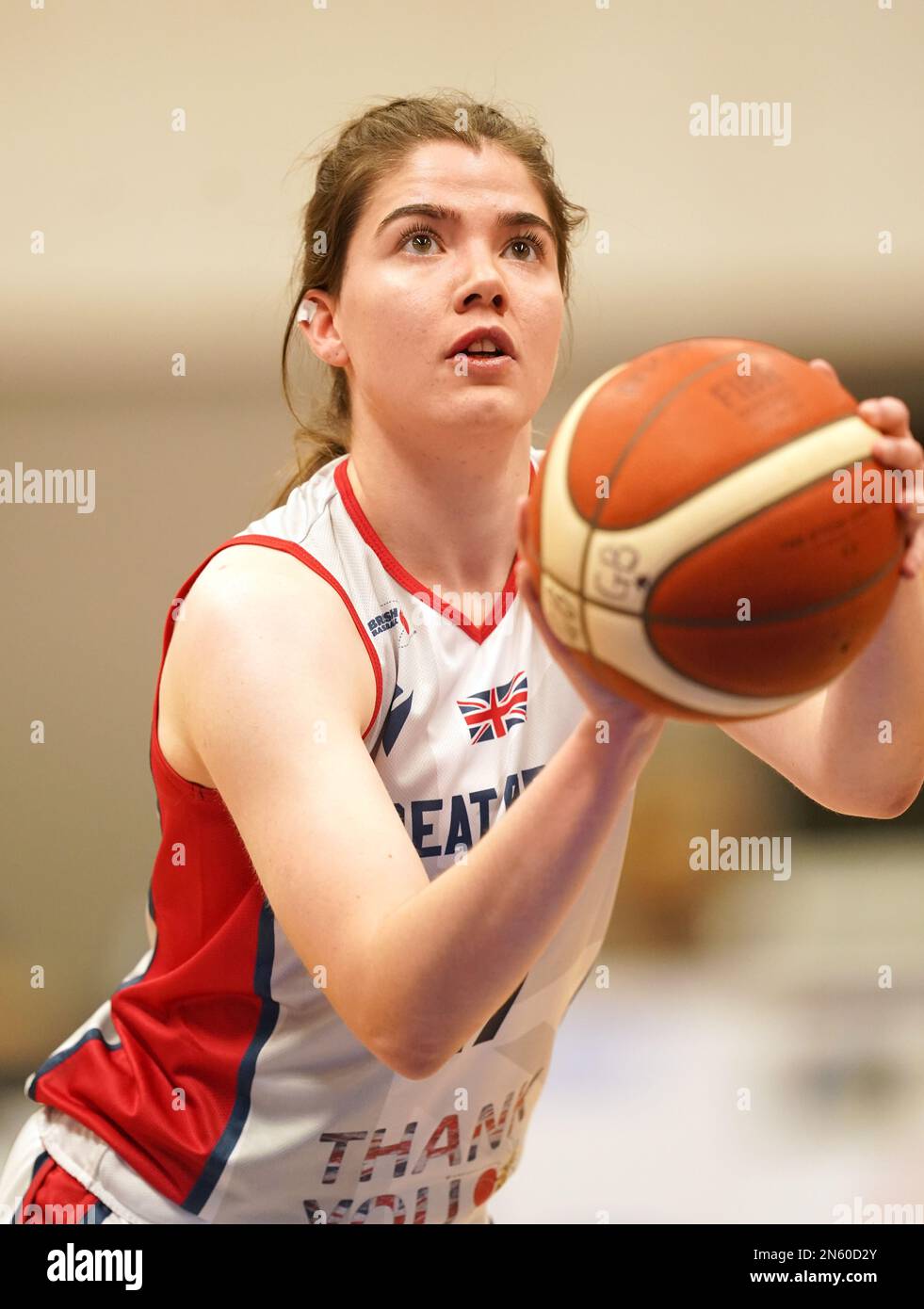 Hannah Robb di Gran Bretagna spara durante la partita di qualificazione FIBA Women's EuroBasket 2023 al National Basketball Performance Centre di Manchester. Data immagine: Giovedì 9 febbraio 2023. Foto Stock