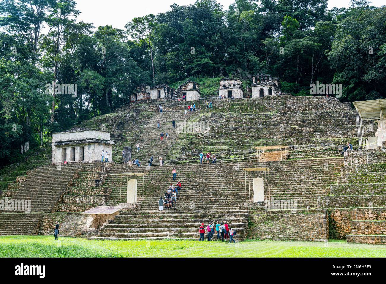Vecchie iscrizioni presso l'antico sito archeologico Maya Bonampak, Chiapas, Messico Foto Stock