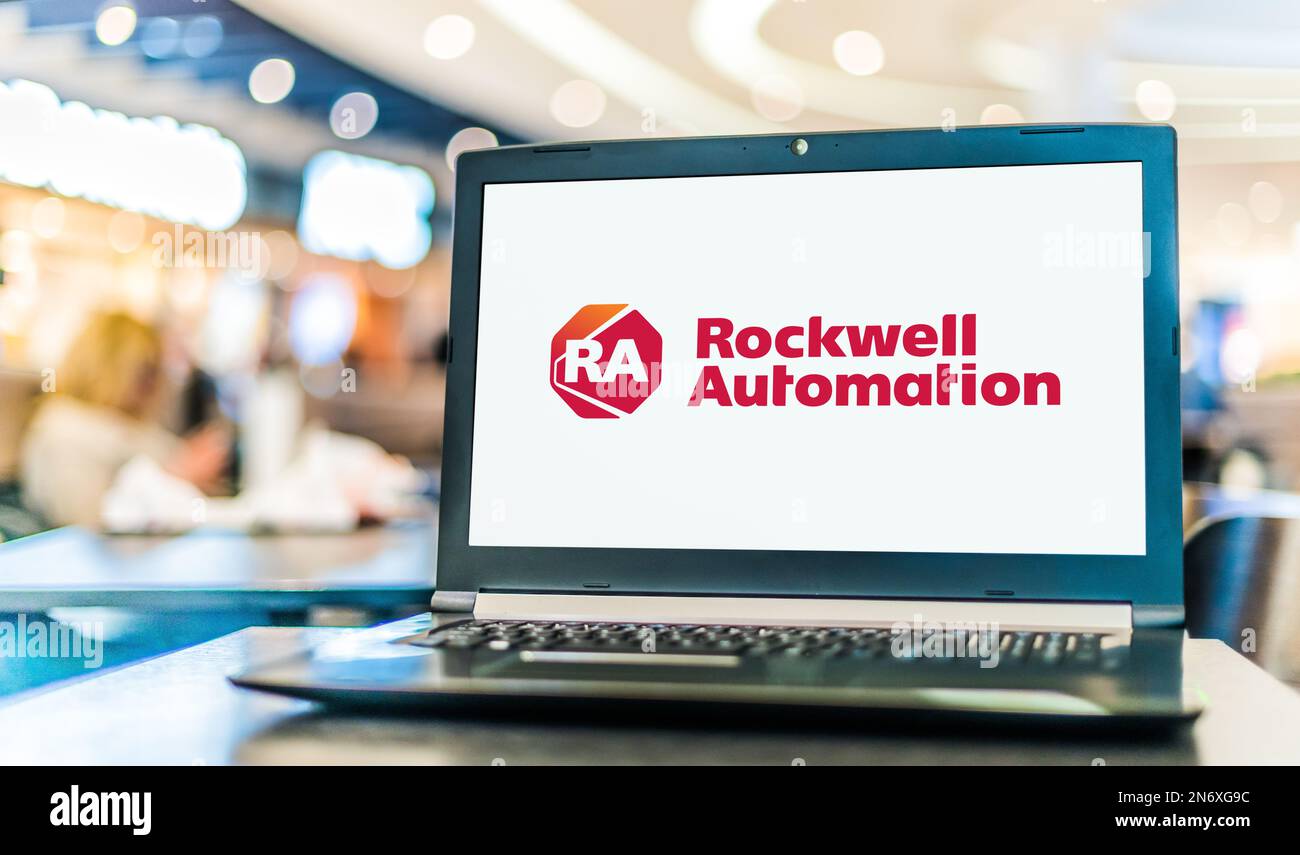 POZNAN, POL - DEC 28, 2022: Computer portatile che visualizza il logo di Rockwell Automation, un fornitore di automazione industriale i cui marchi includono Allen-Bra Foto Stock