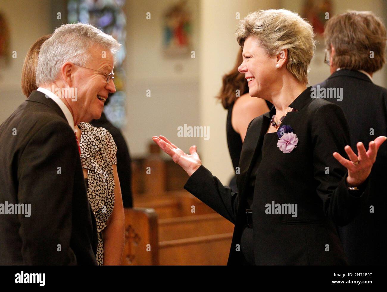 Former Louisiana Governor Charles "Buddy" Roemer talks with Cokie