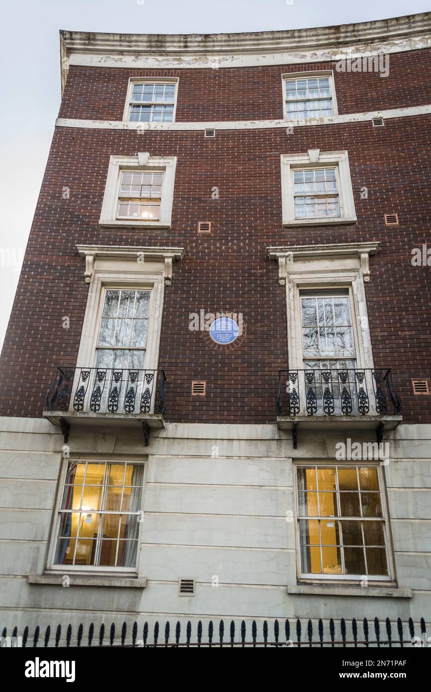 Targa commemorativa blu che segna il luogo in cui Lenin rimase nel 1905, Percy Circus, Londra, Inghilterra, Regno Unito Foto Stock
