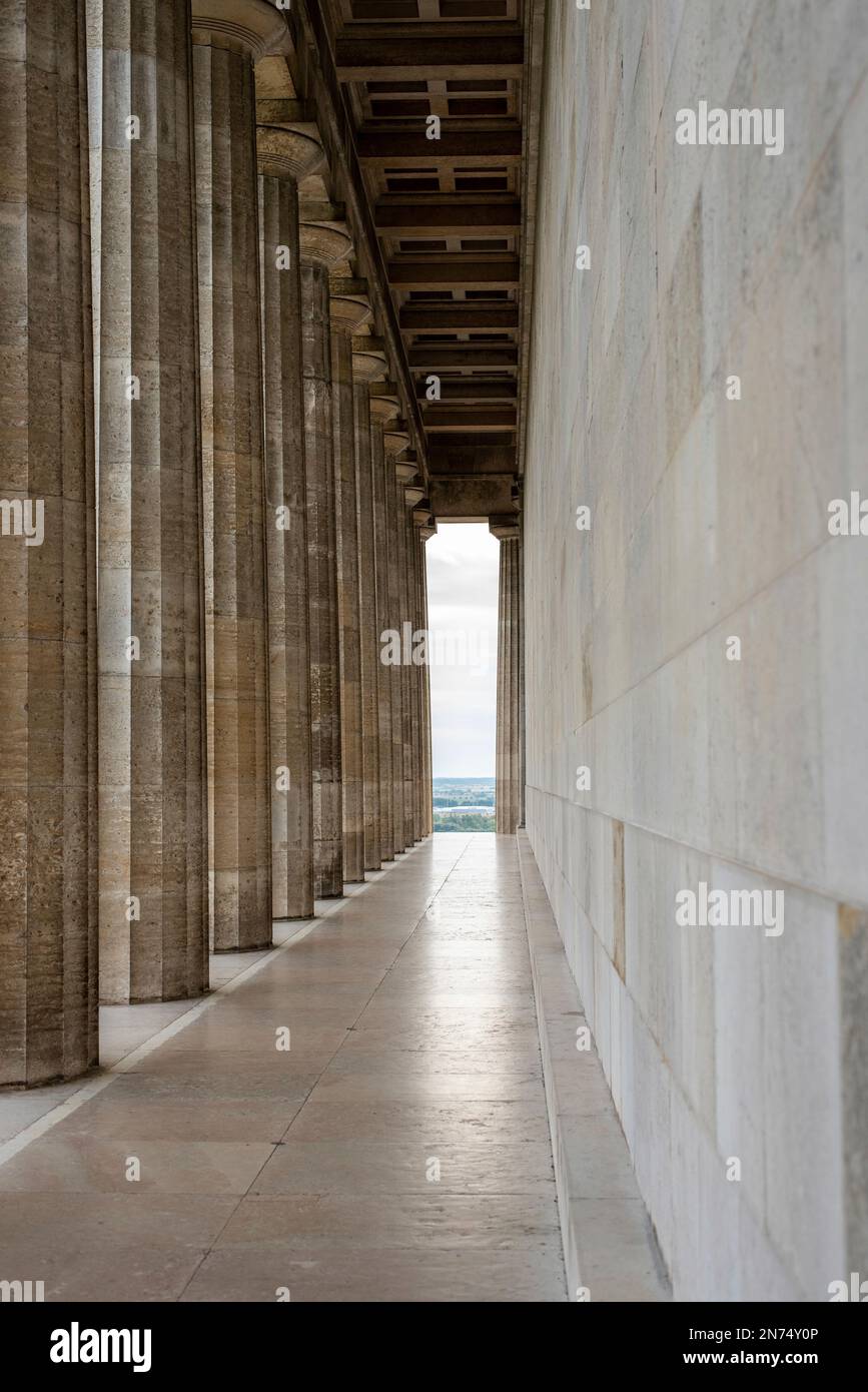 Walhalla Monumento vicino a Regensburg in disegno di un tempio greco, Baviera, Germania Foto Stock