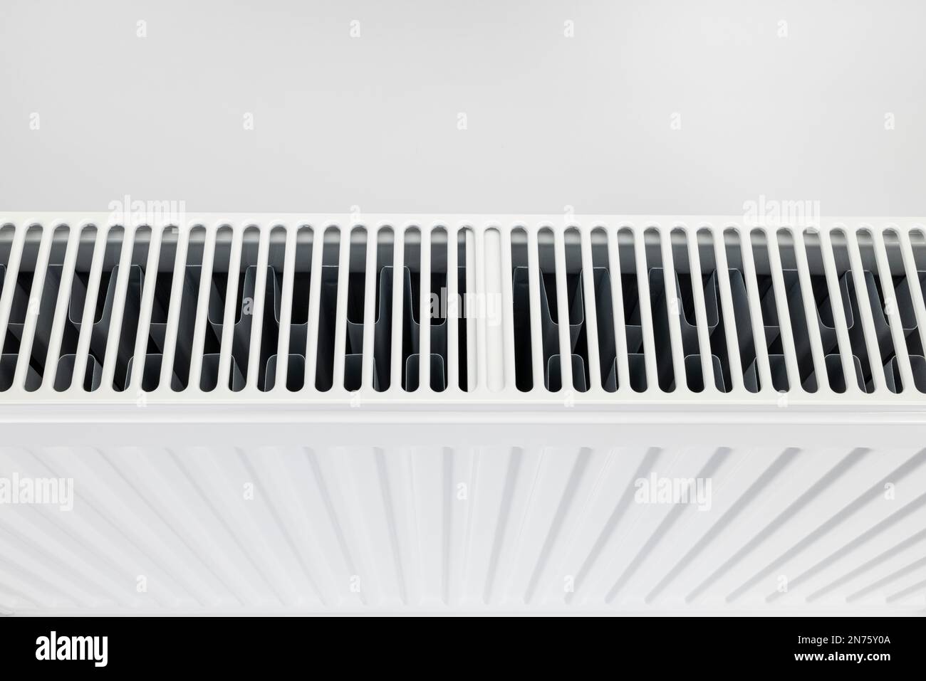 Radiatore, griglia di riscaldamento, dettaglio, sfondo bianco, immagine icona, temperatura ambiente, consumo, Foto Stock