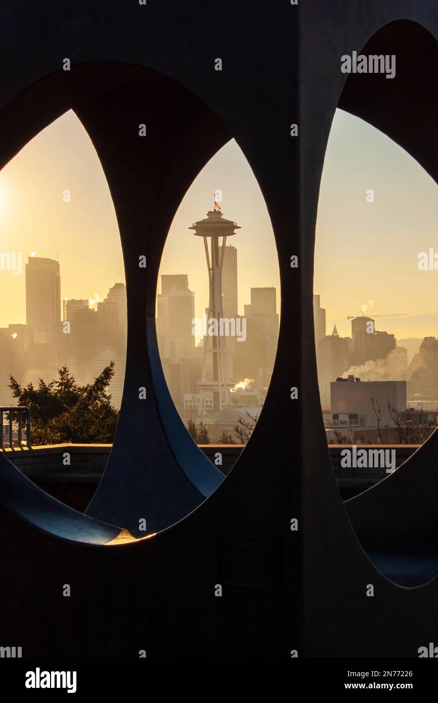Vista dell'alba dal Kerry Park dello skyline di Seattle, Washington, Stati Uniti, (2005) Foto Stock