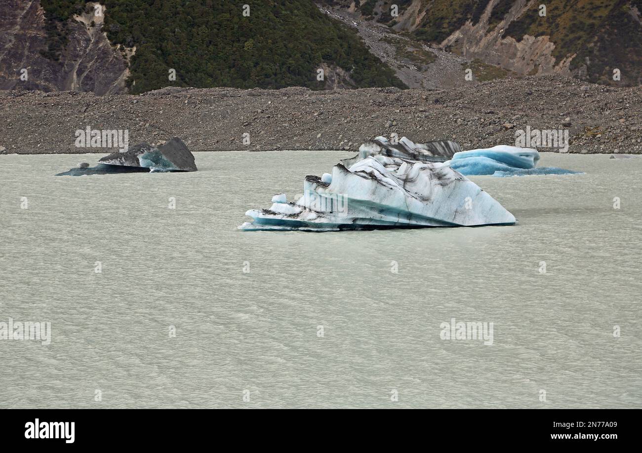 Iceberg sul lago Tasman - Mt Cook, Aoraki National Park, Nuova Zelanda Foto Stock