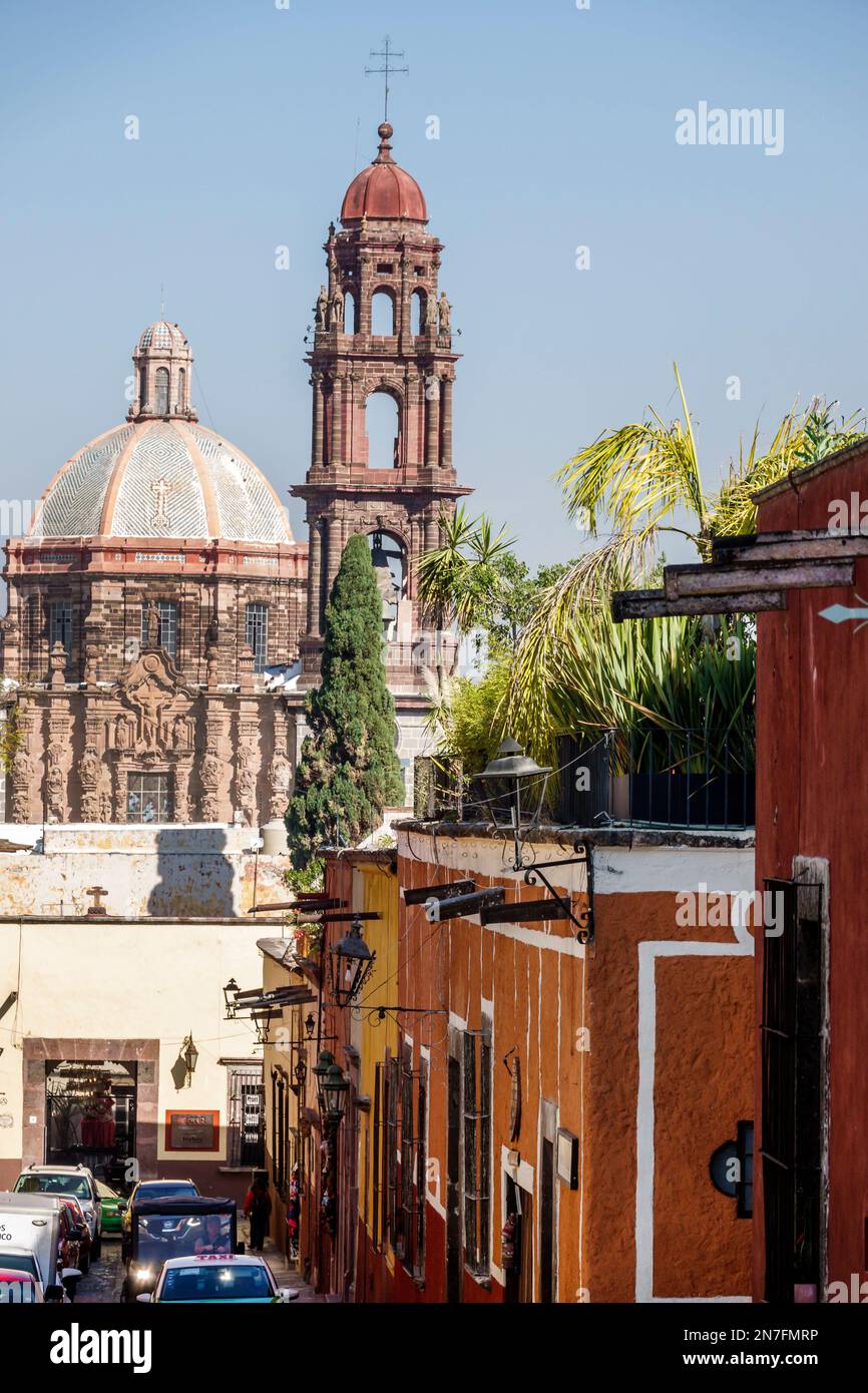 San Miguel de Allende Guanajuato Messico, Historico Centro storico zona Centro, Templo Iglesia de San Francisco cupola, campanile in stile neoclassico Foto Stock
