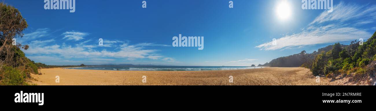 Panorama della spiaggia al Passo, Byron Bay, New South Wales, Australia Foto Stock