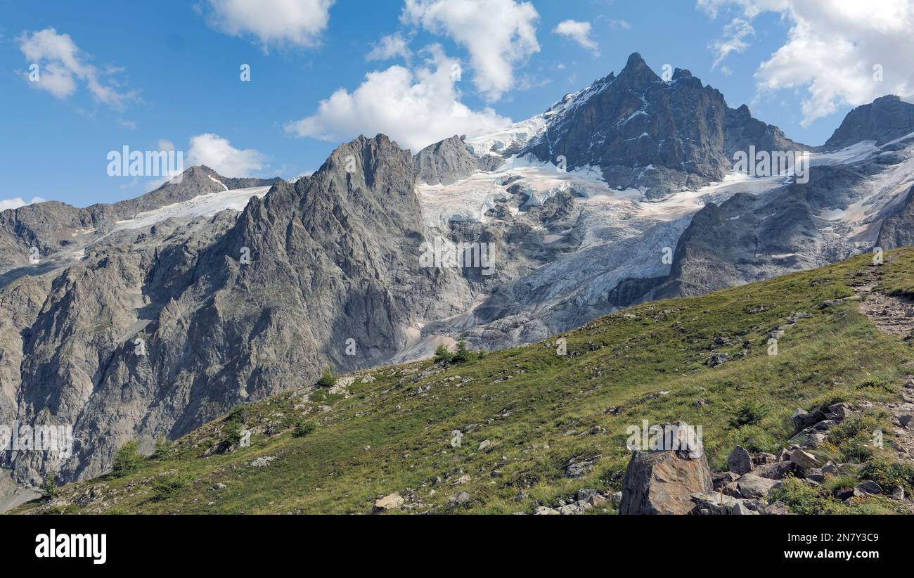 Glacier de la Girose, villaggio della tomba, Parco Nazionale degli Ecrins, Hautes-Alpes, Francia Foto Stock