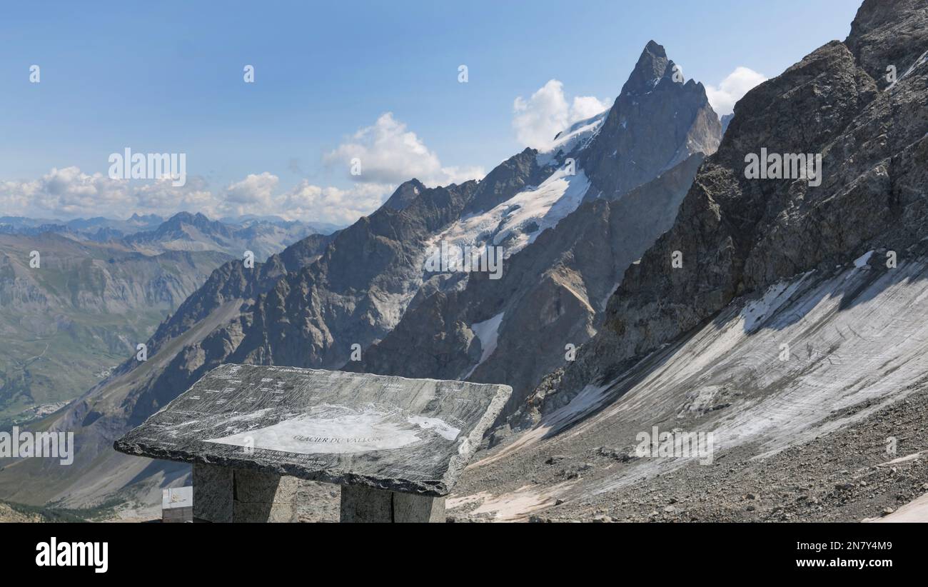 Glacier de la Girose, villaggio della tomba, Parco Nazionale degli Ecrins, Hautes-Alpes, Francia Foto Stock