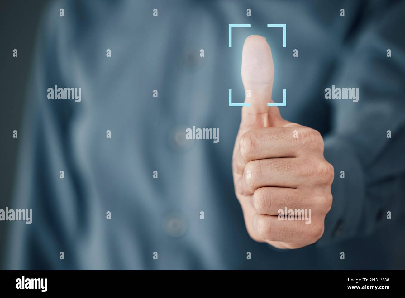 Sicurezza, password e impronte digitali biometriche con l'uomo d'affari per il futuro, dati e mockup di sicurezza. Tecnologia, innovazione e trasformazione digitale Foto Stock