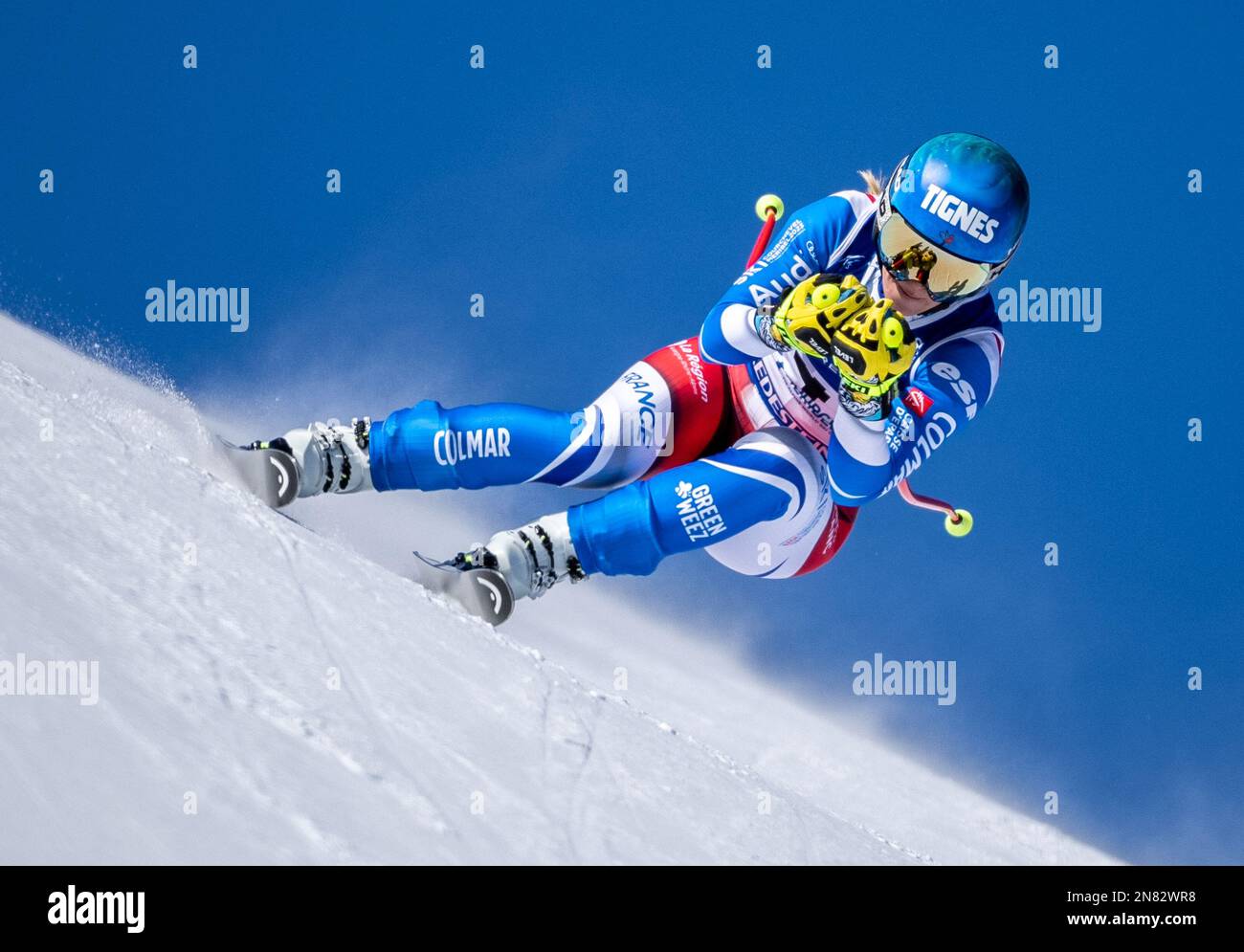 Meribel, Francia. 11th Feb, 2023. Sci alpino: Campionato del mondo, Downhill, Donne: Laura Gauche, Francia in pista. Credit: Michael Kappeler/dpa/Alamy Live News Foto Stock