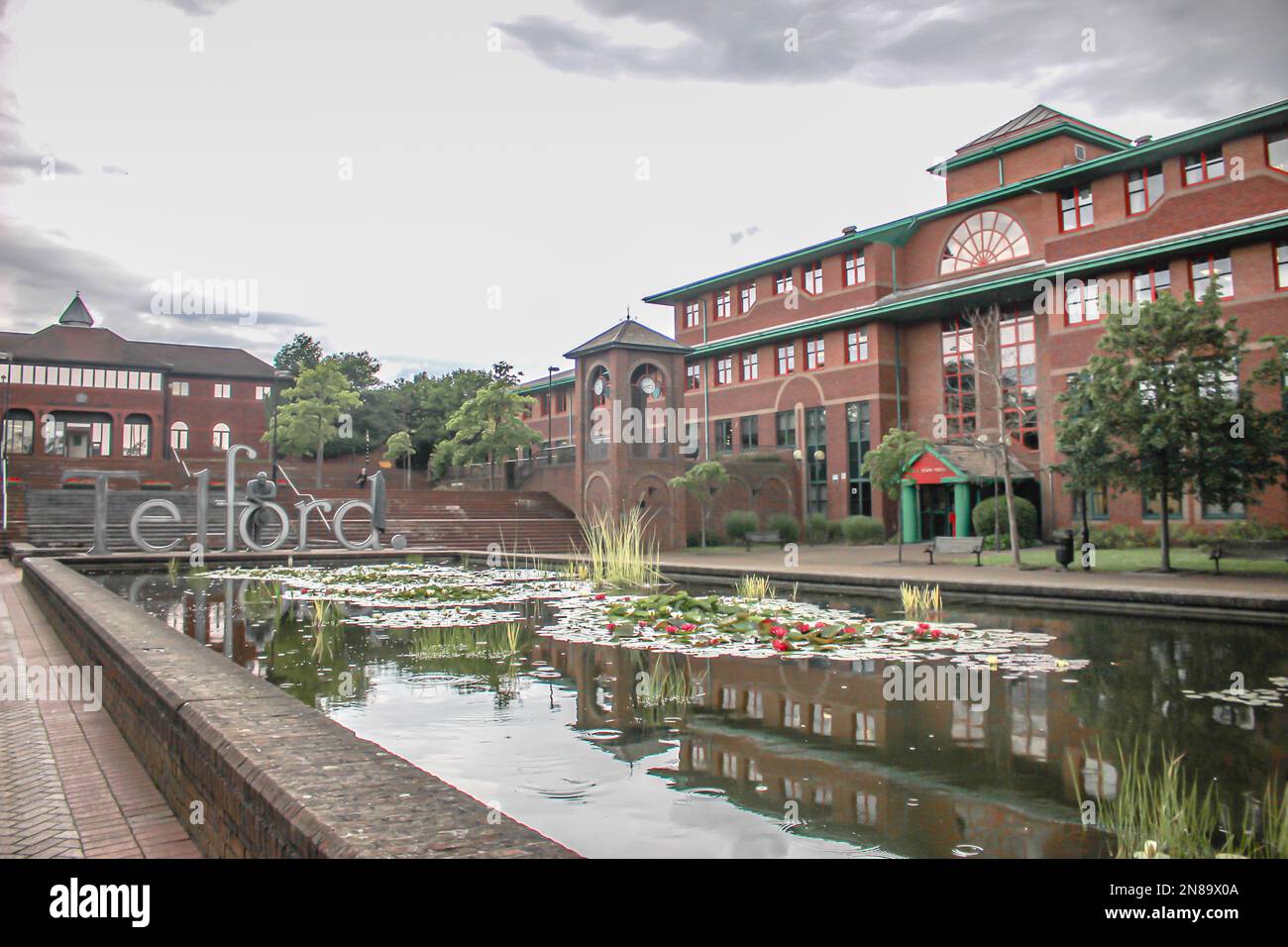 Telford è una città dell'Inghilterra.la città è situata nell'entroterra e vicino al fiume Severn. Foto Stock