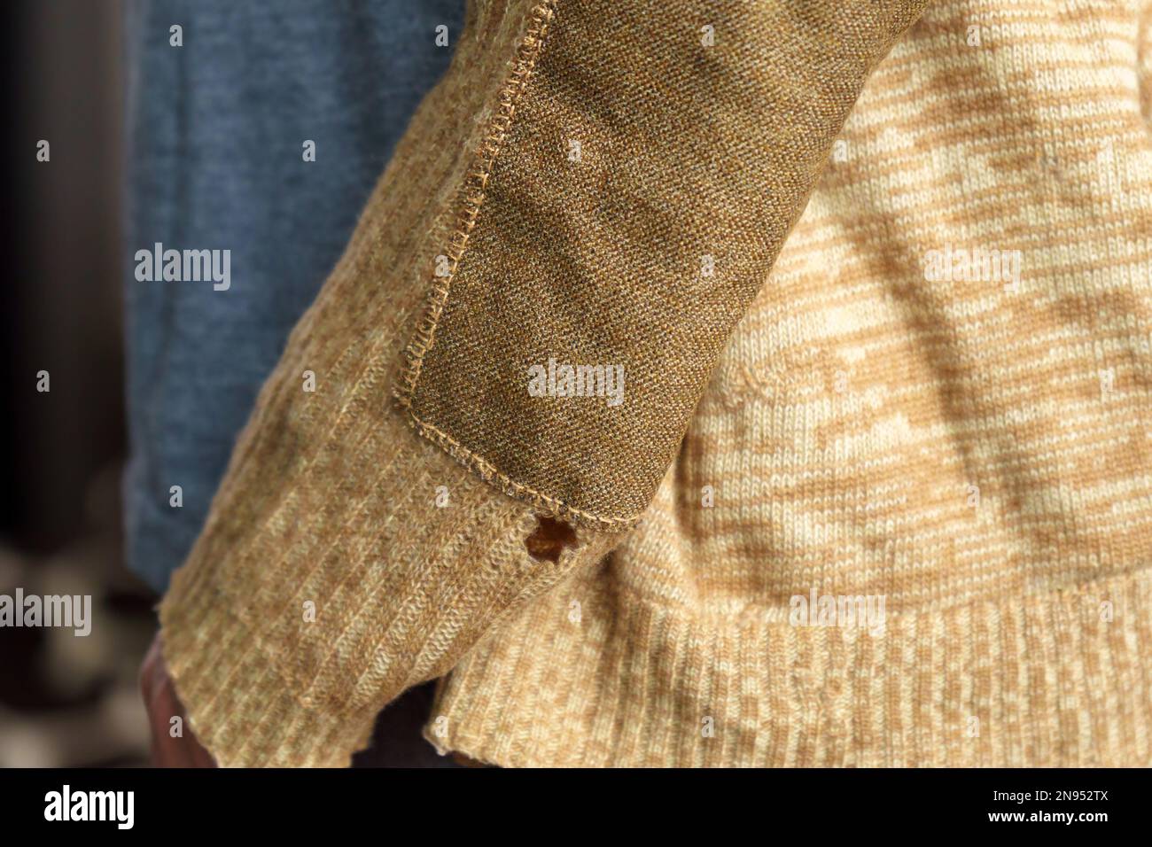 Rammendo la lana immagini e fotografie stock ad alta risoluzione - Alamy