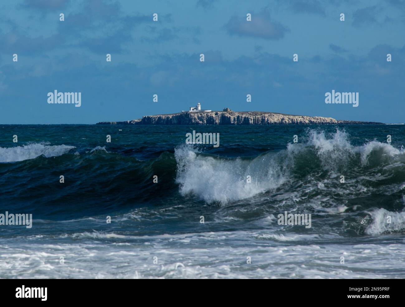Faro di Farne sulla punta meridionale di Farne interno Foto Stock
