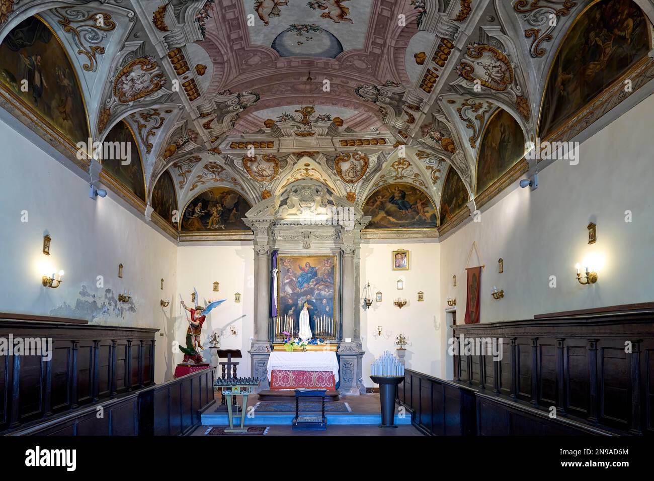 Cortona Arezzo Toscana Italia. Affreschi nella Chiesa inferiore di San Marco Foto Stock