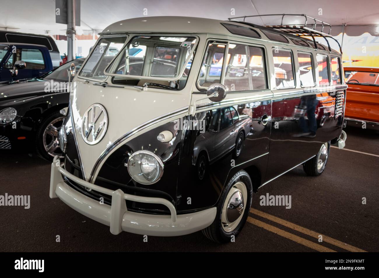 1961 Volkswagen 23 Window Microbus Foto Stock