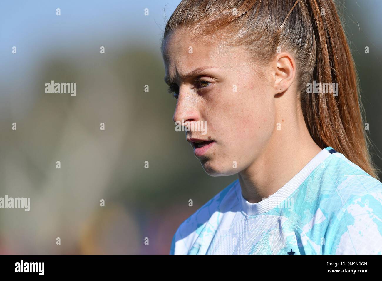 Roma, Italia , 11st febbraio, 2023 nella foto da sinistra a destra, Beatrice Merlo dell'Inter Durante il campionato femminile di calcio Serie a Match Roma contro Inter Credit: Massimo Insabato/Alamy Live News Foto Stock