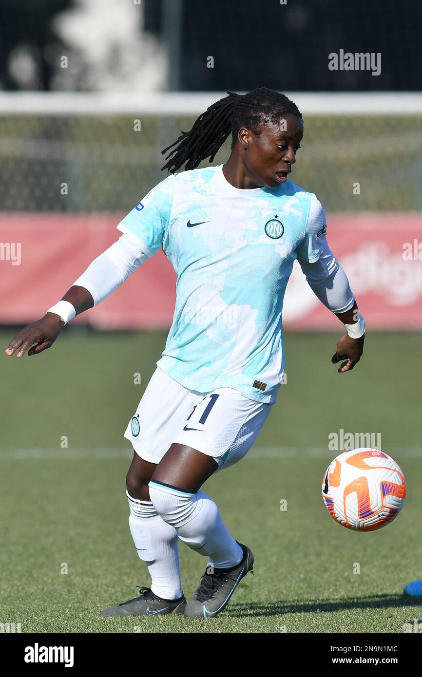 Roma, Italia , 11st febbraio, 2023 nella foto da sinistra a destra, Tabitha Chawinga dell'Inter Durante il campionato femminile di calcio Serie a Match Roma contro Inter Credit: Massimo Insabato/Alamy Live News Foto Stock