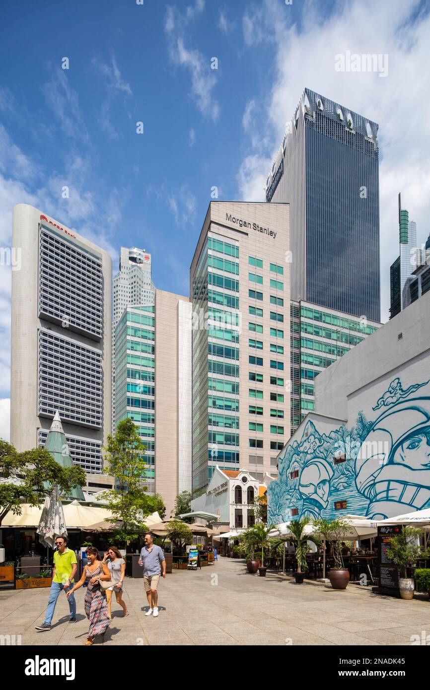 Singapore è una delle nazioni più prospere del mondo e ha un contesto normativo favorevole alle imprese e un tasso di disoccupazione molto basso. Foto Stock