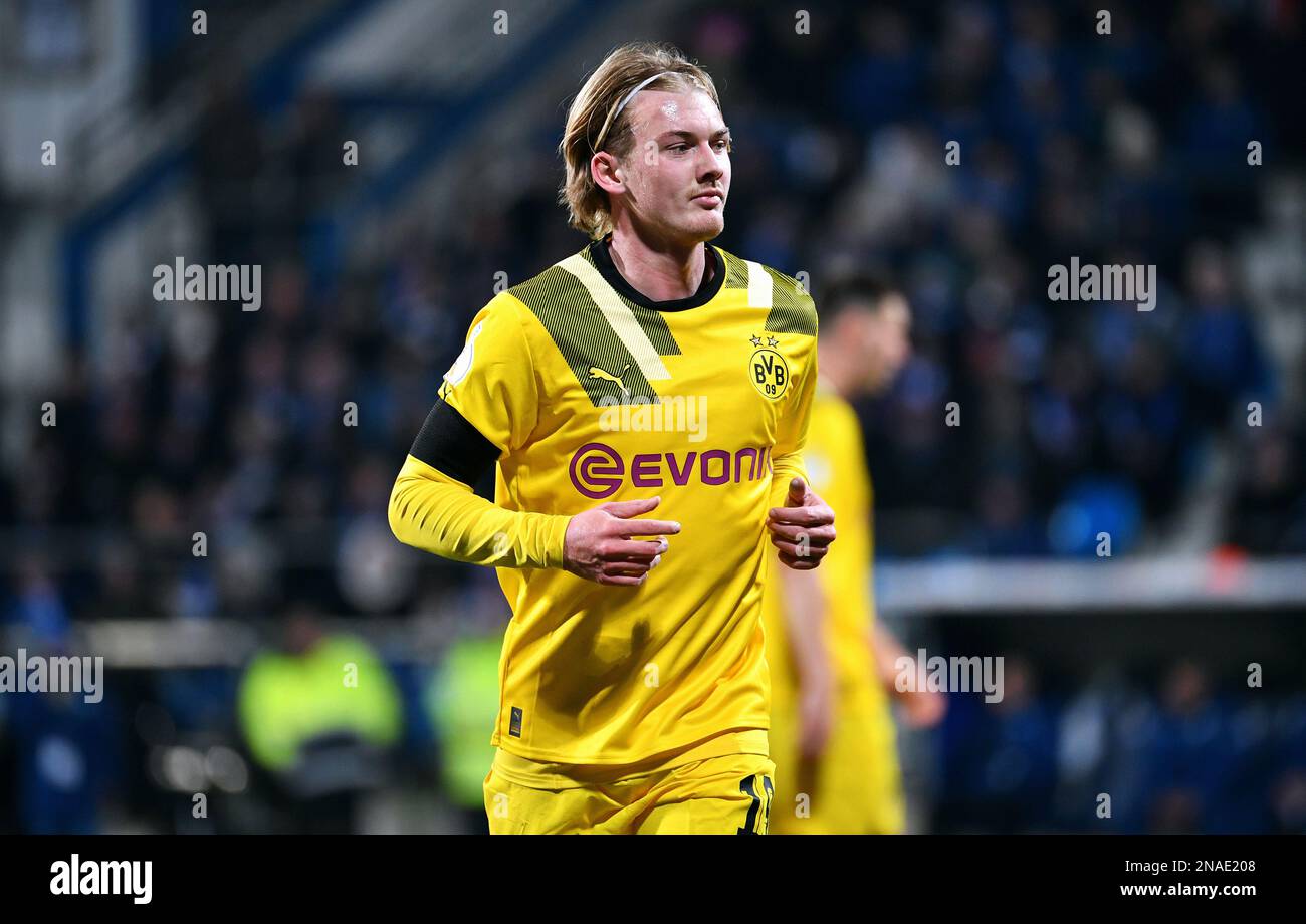 DFB Pokal, Vonovia Ruhrstadion Bochum: VFL Bochum vs Bor. Dortmund; Julian Brandt (BVB) Foto Stock