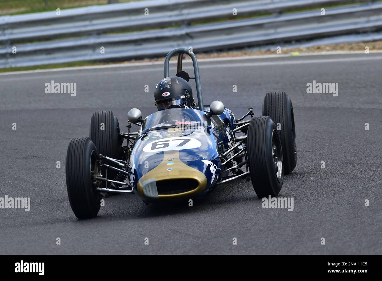 Michael o'Brien, Brabham BT6, ha programmato venti minuti di gara per la FJHRA/HSCC Historic Formula Junior Championship - Rear Engine, FJHRA, per Foto Stock