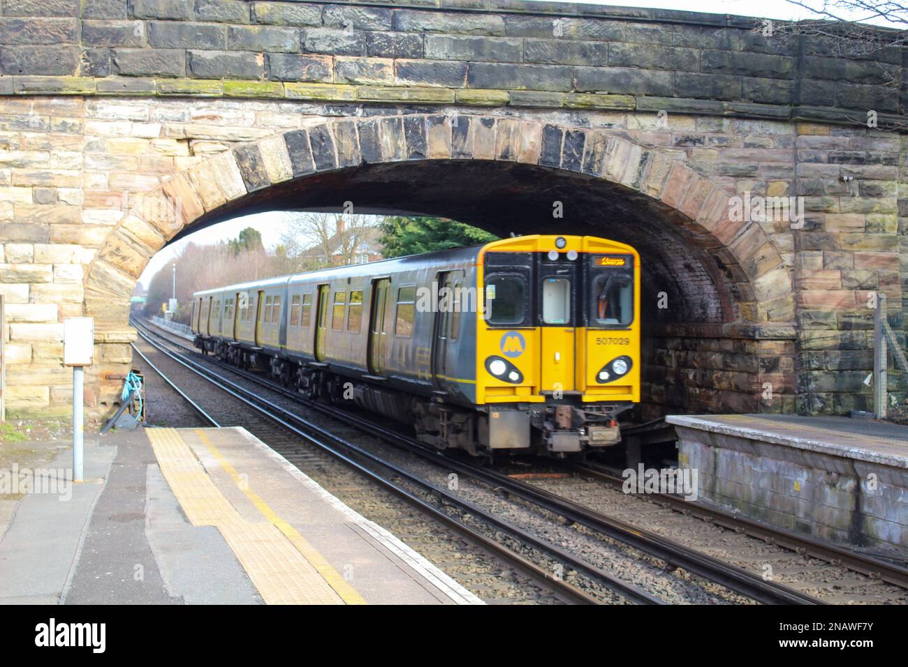 Treno Merseyrail 507029 Foto Stock