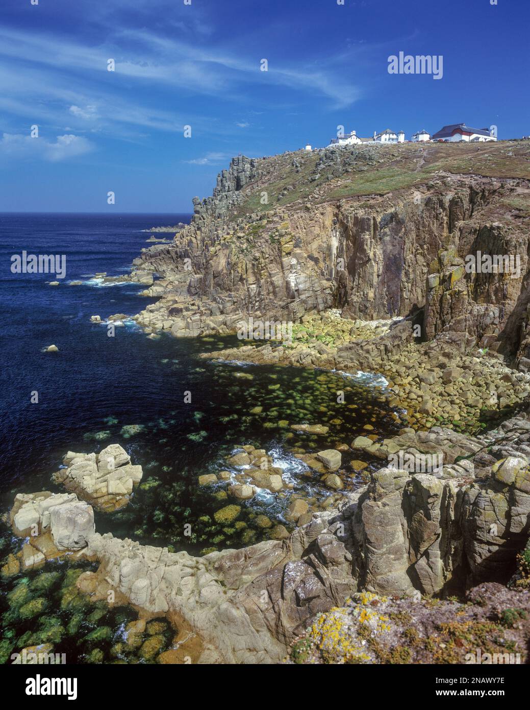 LANDS END HOTEL LANDS END CLIFFS CORNWALL INGHILTERRA REGNO UNITO Foto Stock