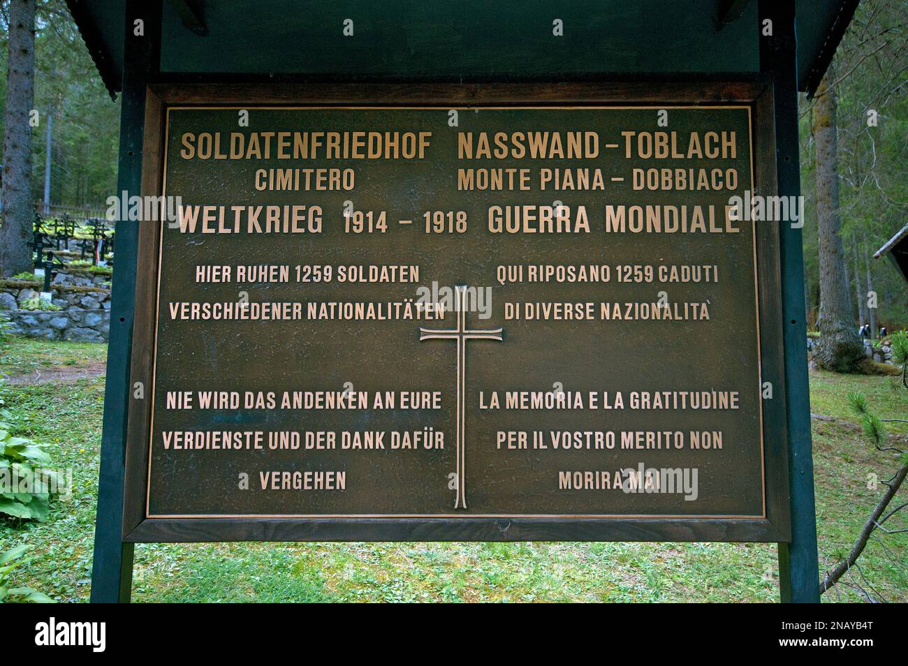 Cimitero Mondiale di Monte piana prima Guerra, Valle di Landro, Dobbiaco, Trentino-Alto Adige, Italia Foto Stock