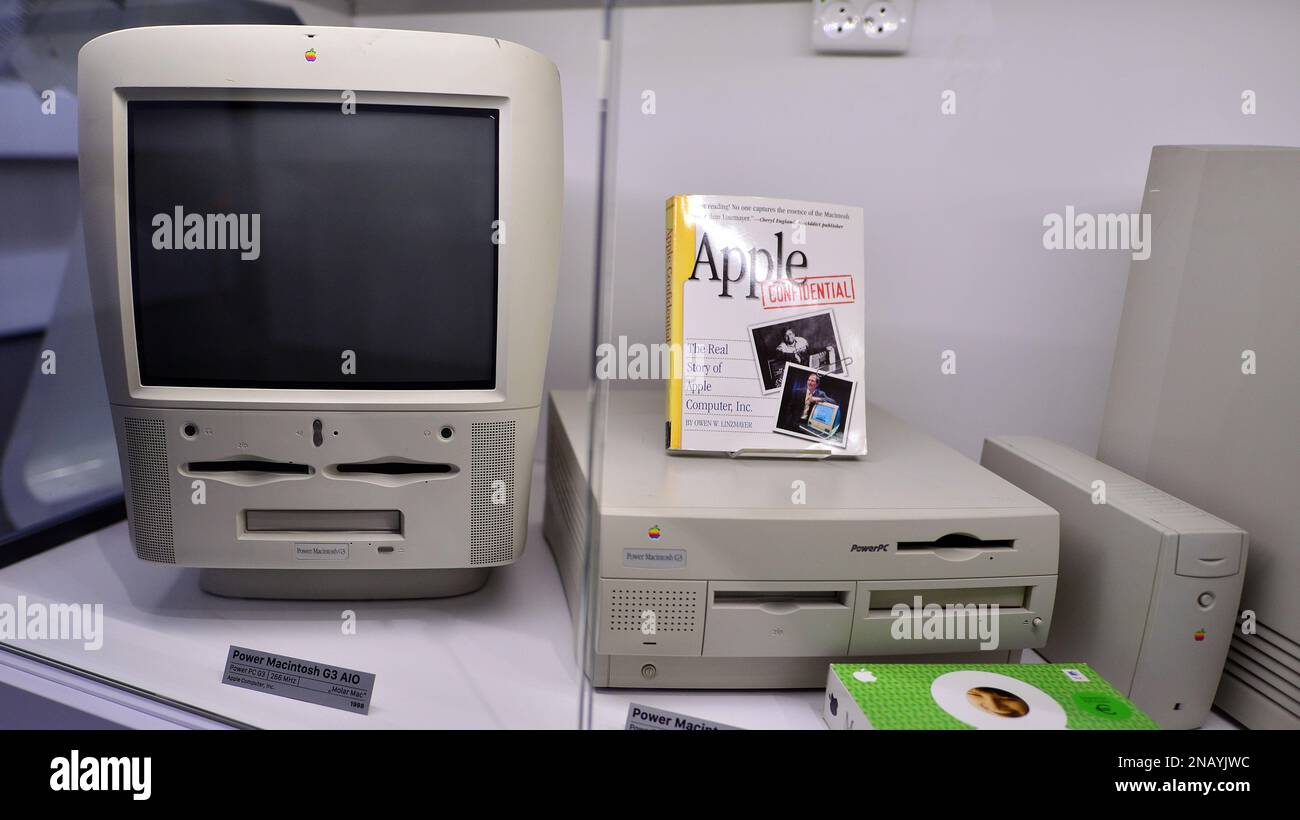 Varsavia, Polonia. 10 febbraio 2023. All'interno del Museo Apple. Computer Power Macintosh. Foto Stock