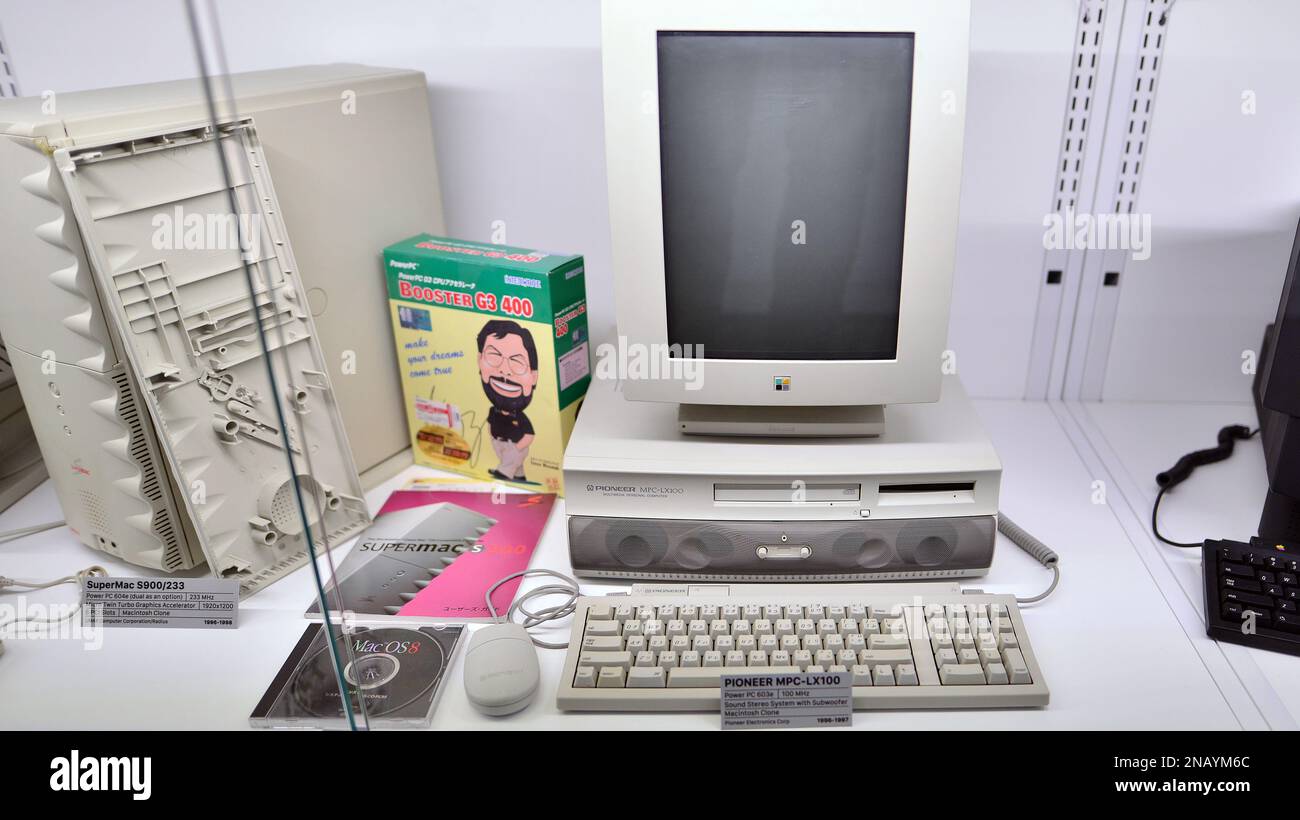 Varsavia, Polonia. 10 febbraio 2023. All'interno del Museo Apple. Computer MPC LX100 Pioneer. Foto Stock