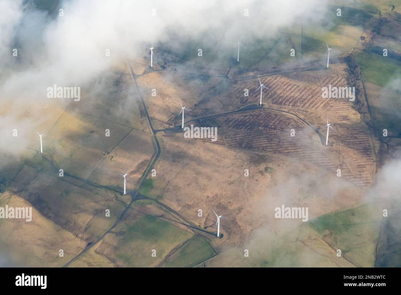 Vista aerea della fattoria eolica onshore - Regno Unito Foto Stock