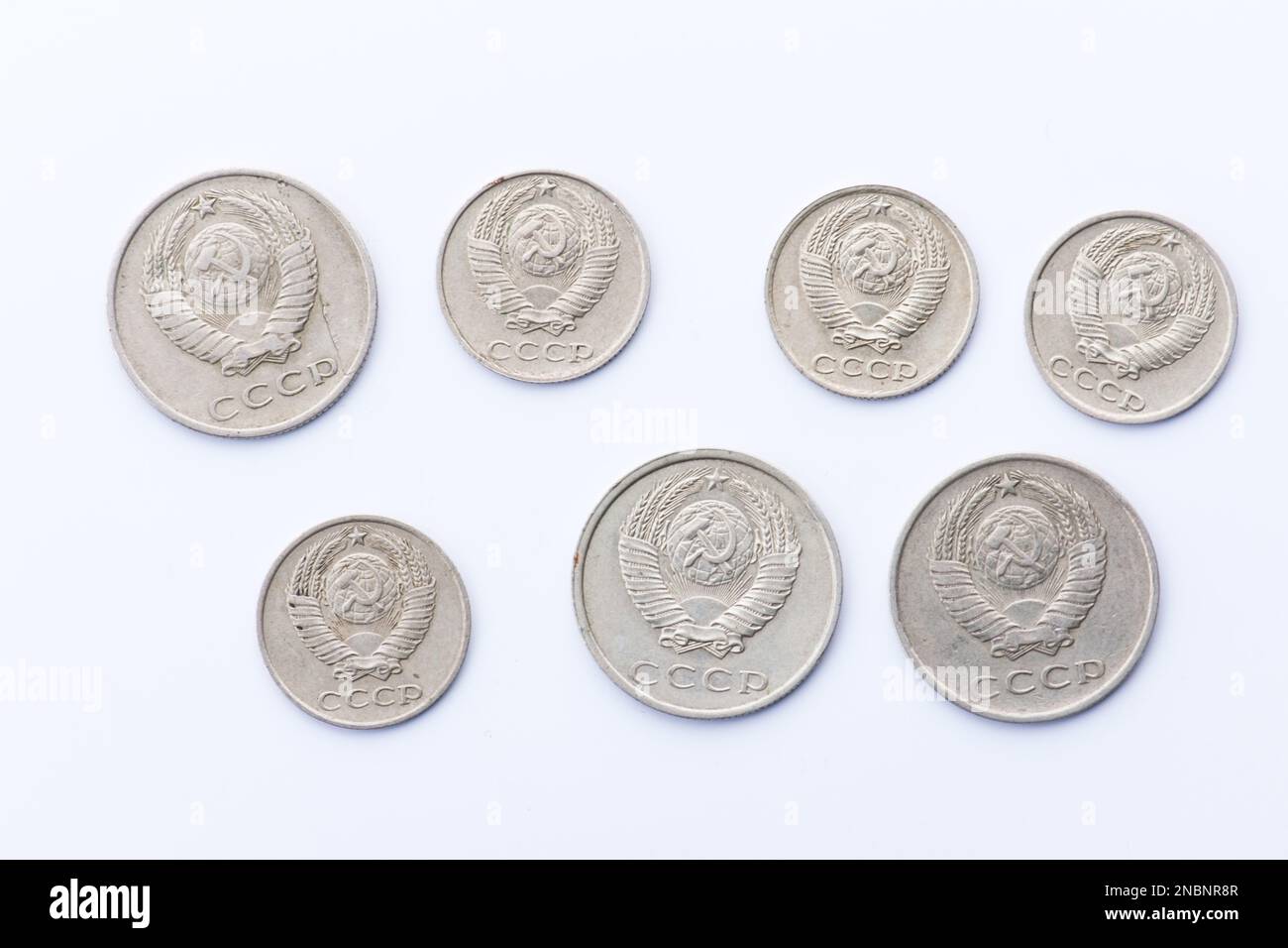 Vecchie monete dell'Unione Sovietica da 10 e 20 kopeks. Anni '60, '70 e '80 Foto Stock