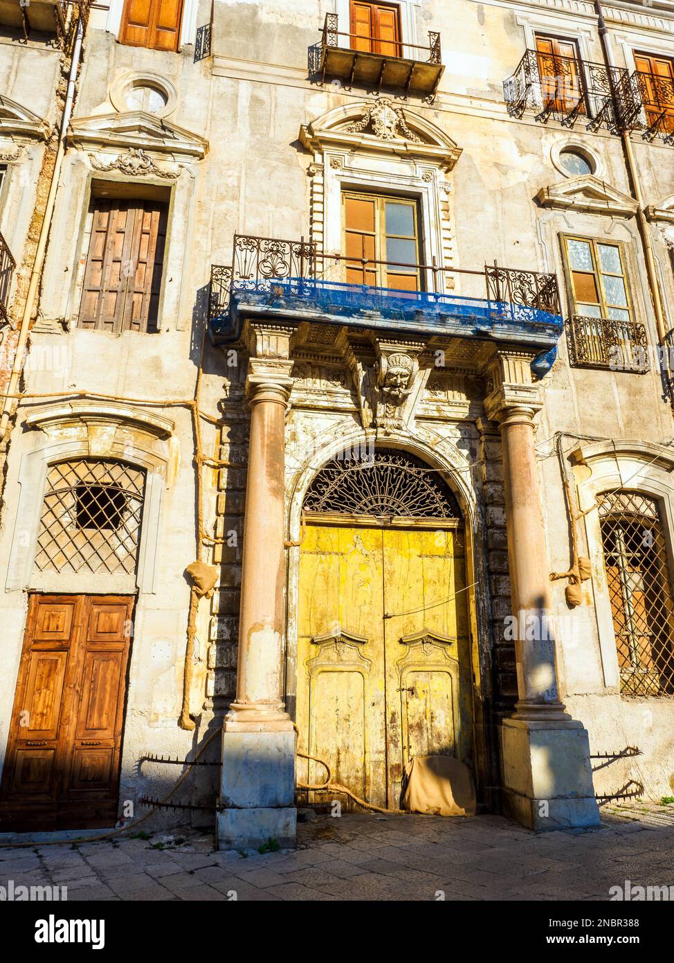 Palazzo Chiaramonte Bordonaro in Piazza Pretoria - Palermo, Sicilia, Italia Foto Stock