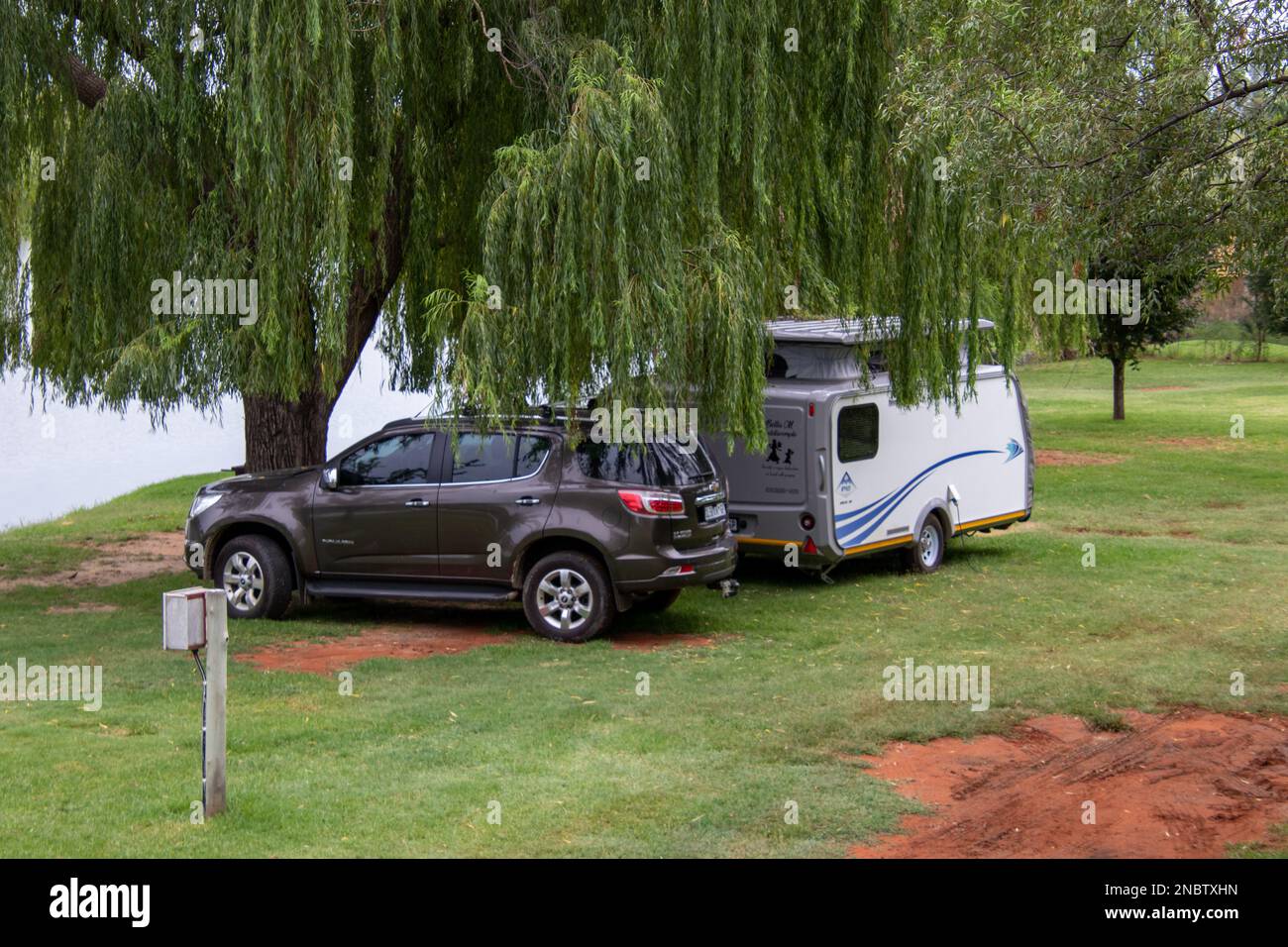 Il campeggio caravan su base permanente è diventato un modo per combattere gli alti costi di vita per i pensionati in Sudafrica Foto Stock