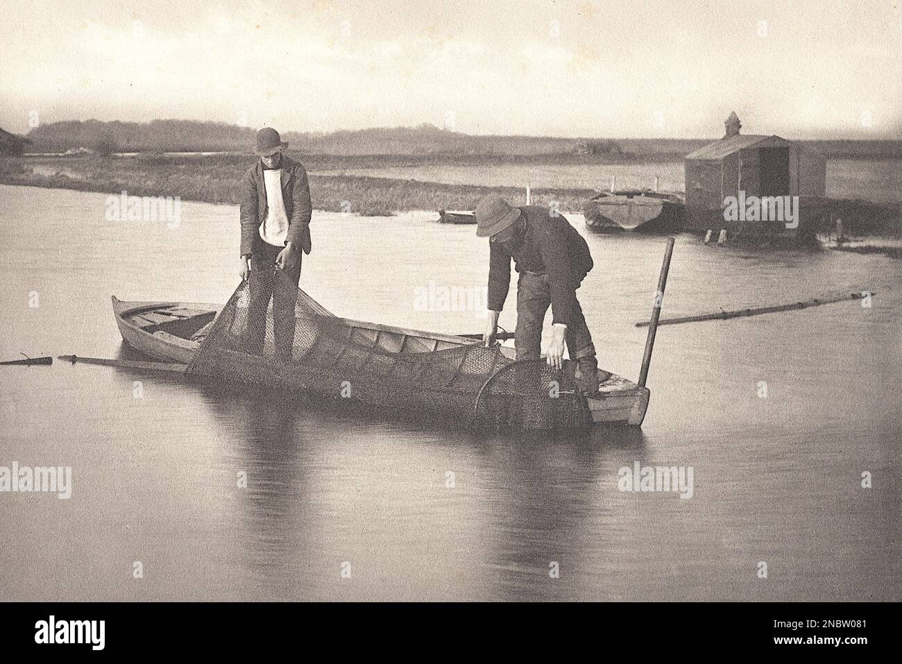 Peter Henry Emerson - prendere la rete dell'Eel - 1886 Foto Stock