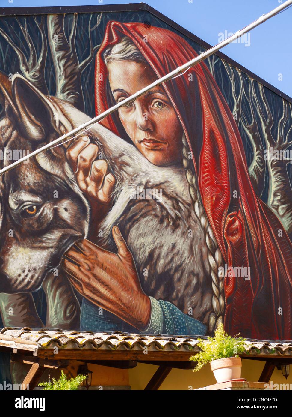 Sant'Angelo di Roccalvecce (Italia, Viterbo), chiamata anche "terra delle fiabe" perché sono i murales delle fiabe più famose al mondo Foto Stock