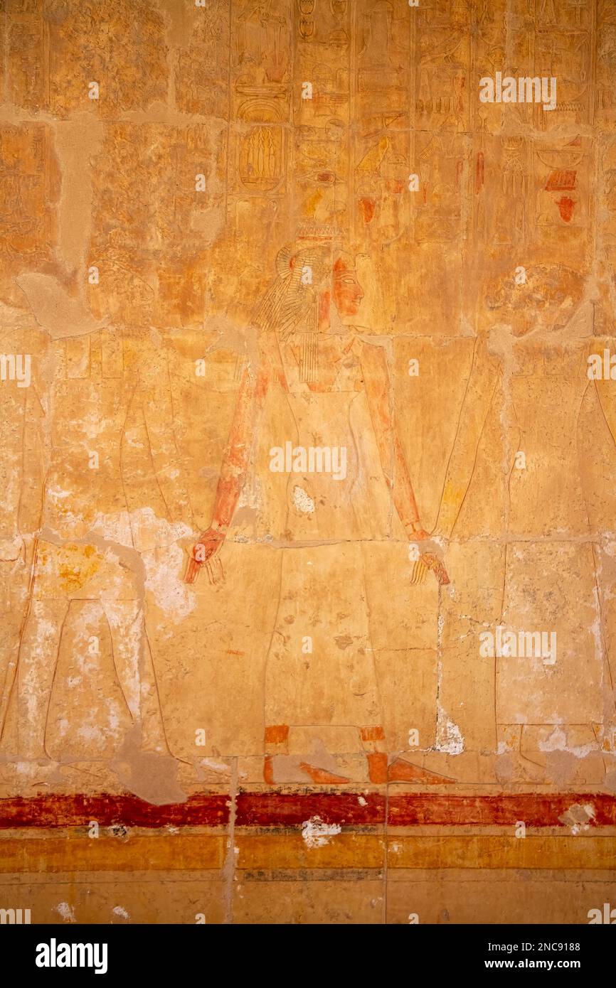 Valle delle Regine, Luxor, Egitto. Tempio mortuario della regina Hatshepsut, a Deir el Bahri, 26th marzo 2013. DavidSmith/AlamyContributor Foto Stock