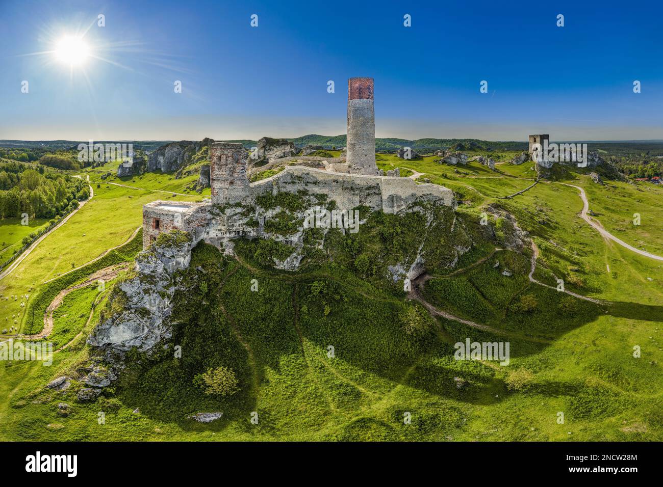 Sentiero dei nidi delle aquile - Olsztyn vicino a Częstochowa Foto Stock