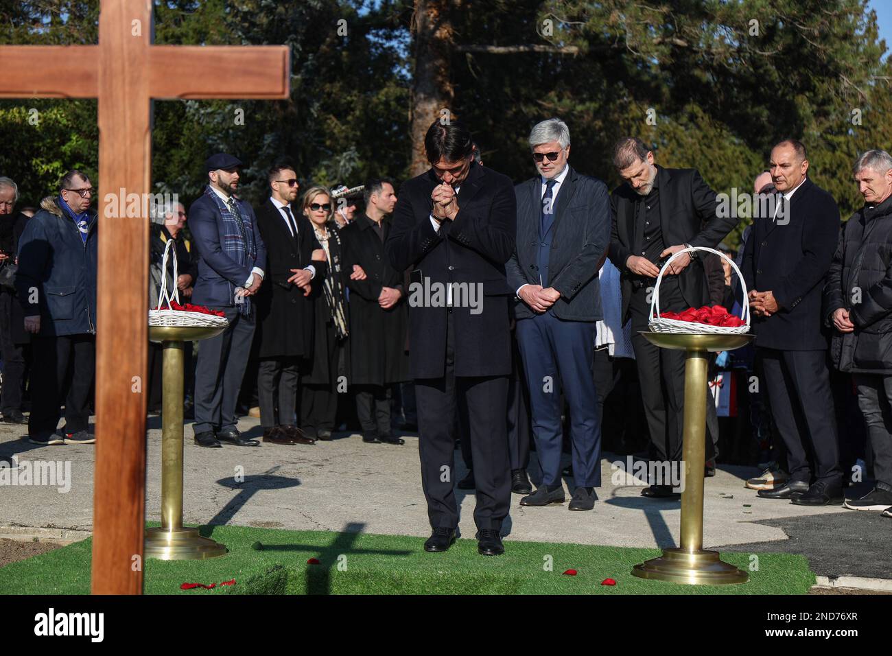 I funerali di Miroslav Ciro Blazevic, allenatore di calcio ed ex allenatore capo della nazionale croata al cimitero Mirogoj di Zagabria, Croazia il 15 febbraio 2023. Foto: Luka Stanzl/PIXSELL Foto Stock