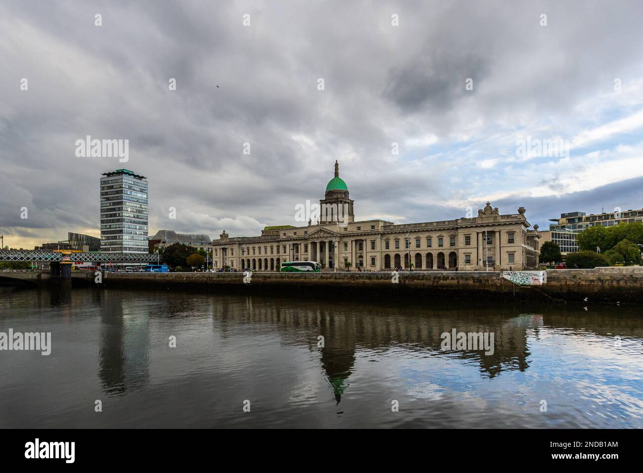 Custom House Quay Dublino Irlanda Foto Stock