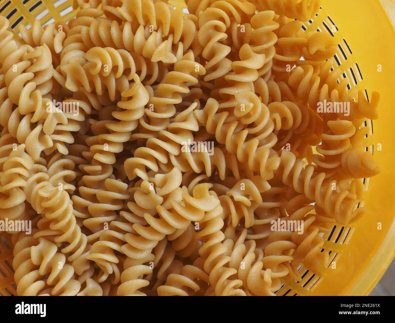 Cavatappi di fusilli integrali, pasta tradizionale italiana Foto Stock