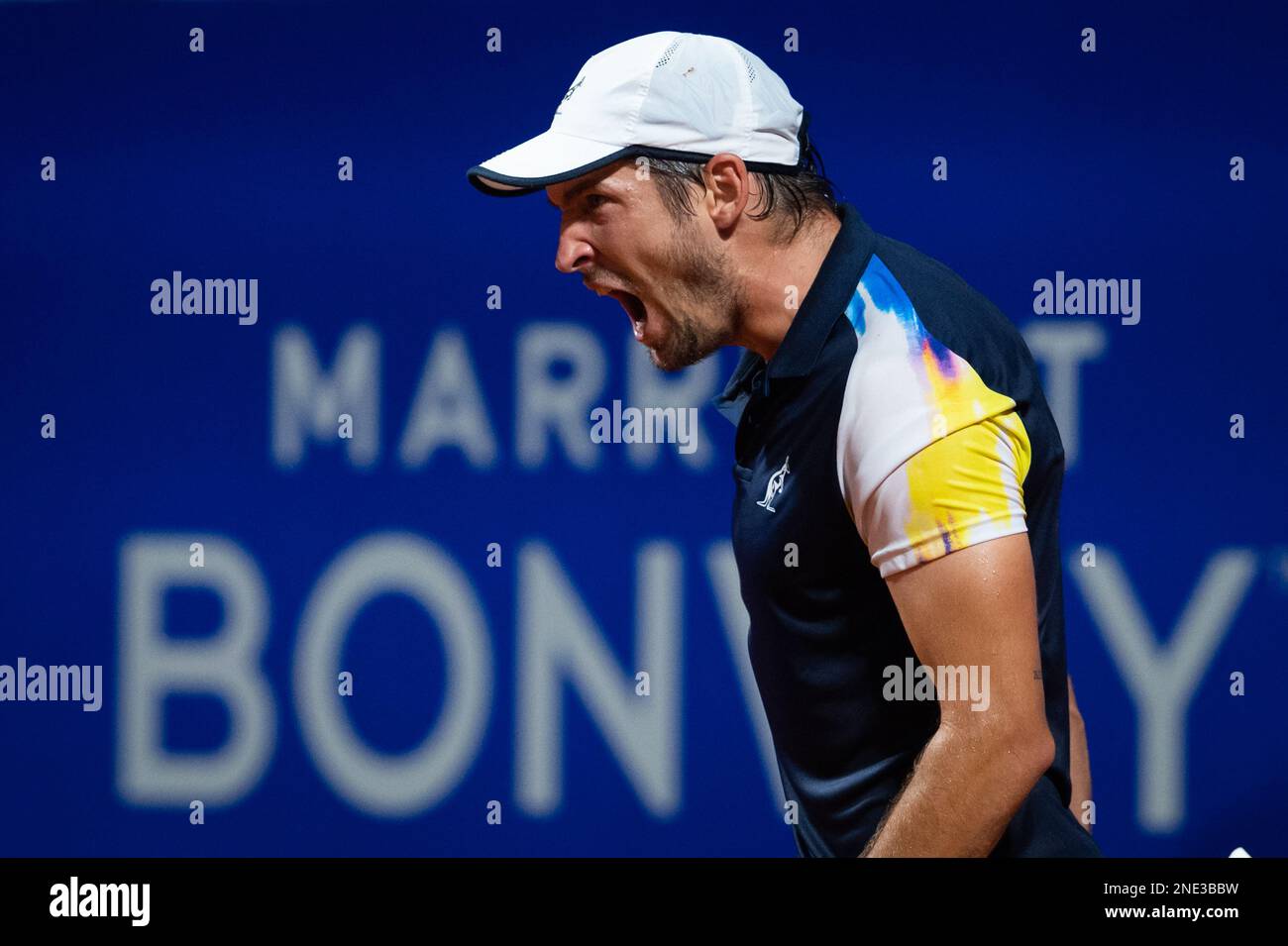 Buenos Aires, Argentina. 15th Feb, 2023. Dusan Lajovic di Serbia in azione durante il turno sedici singoli dell'ATP 250 Argentina Open 2023 partita contro Camilo Ugo Carabelli di Argentina al Buenos Aires Lawn Tennis Club. Punteggio finale; Camilo Ugo Carabelli 0:2 Dusan Lajovic Credit: SOPA Images Limited/Alamy Live News Foto Stock