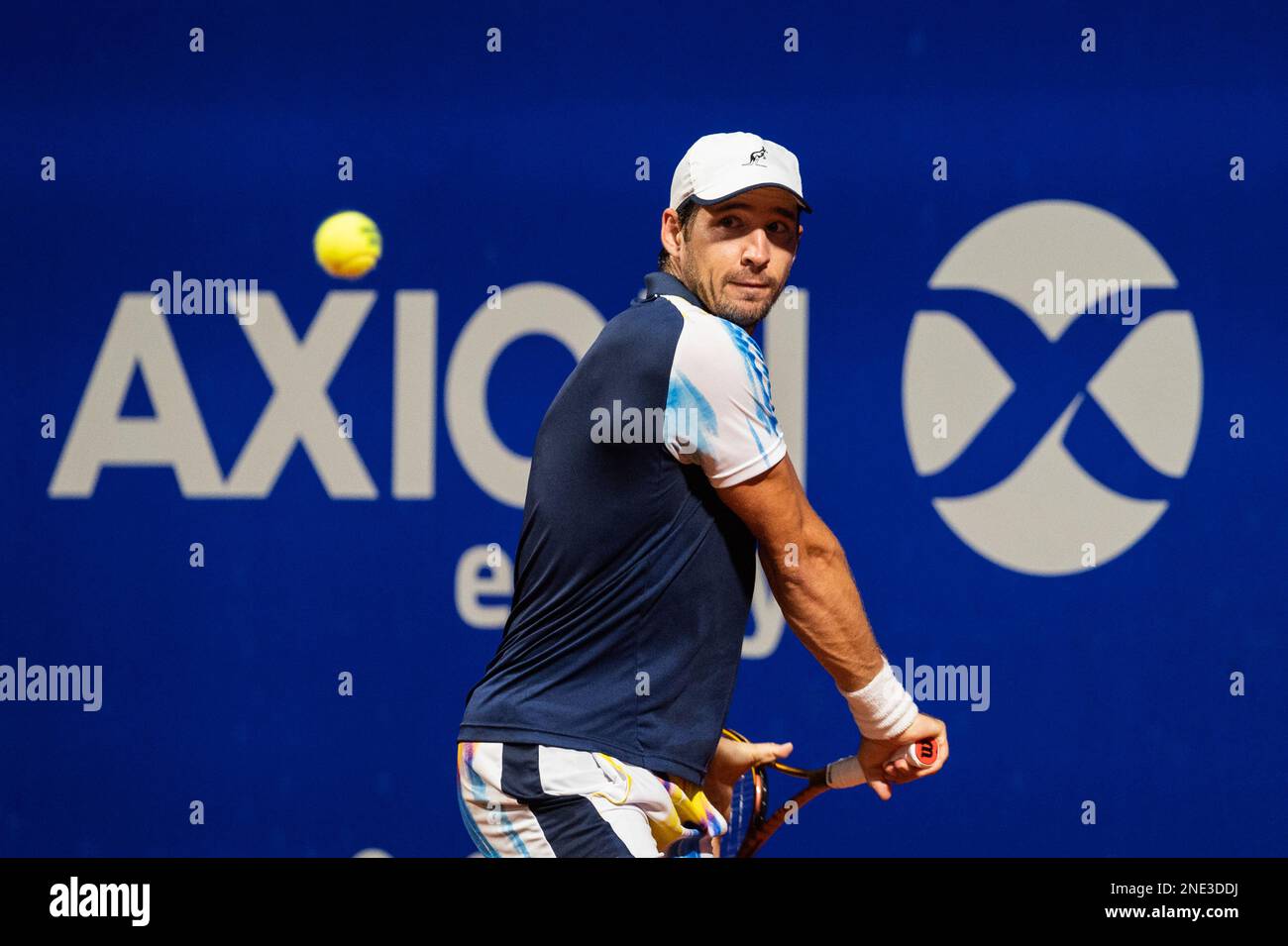 Dusan Lajovic di Serbia in azione durante il turno sedici singoli dell'ATP 250 Argentina Open 2023 partita contro Camilo Ugo Carabelli di Argentina al Buenos Aires Lawn Tennis Club. Punteggio finale; Camilo Ugo Carabelli 0:2 Dusan Lajovic (Foto di Manuel Cortina / SOPA Images/Sipa USA) Foto Stock