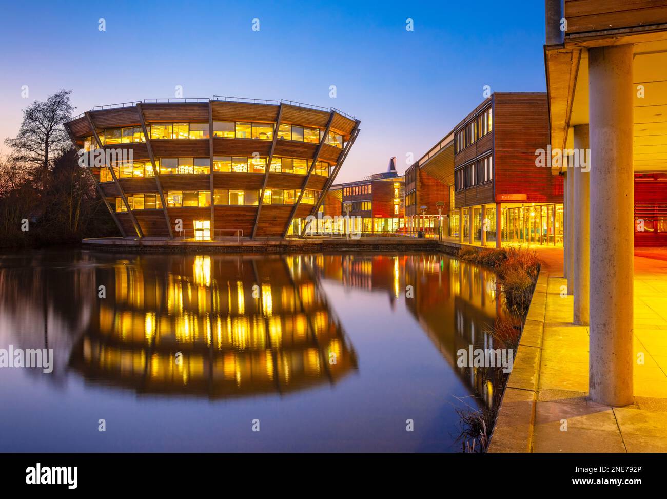 Università di Nottingham Campus Jubilee la Sir Harry and Lady Djanogly Library University of Nottingham Nottinghamshire Inghilterra UK GB Europe Foto Stock