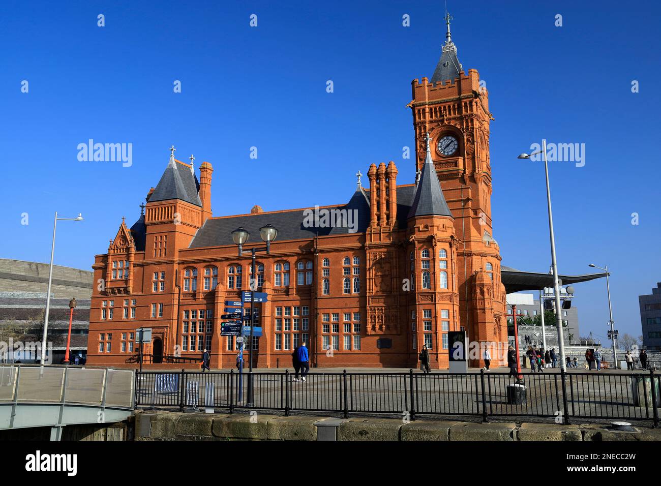 Vittoriano Edificio Pierhead, Baia di Cardiff, Cardiff, Galles, UK. Foto Stock