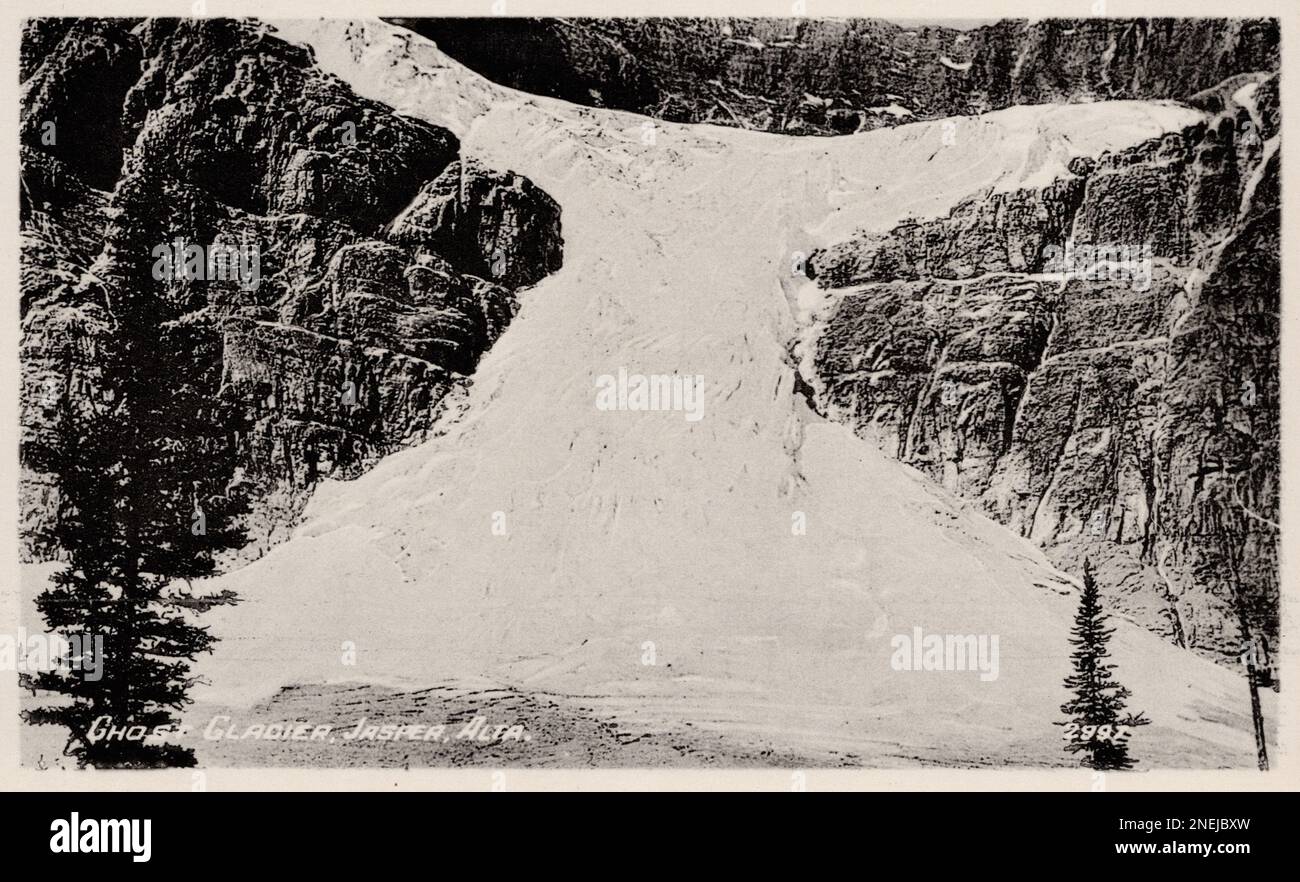 Ghost Glacier, Mt Edith Cavell, Jasper National Park, Alberta Canada, circa fine 1920s cartolina. fotografo non identificato Foto Stock