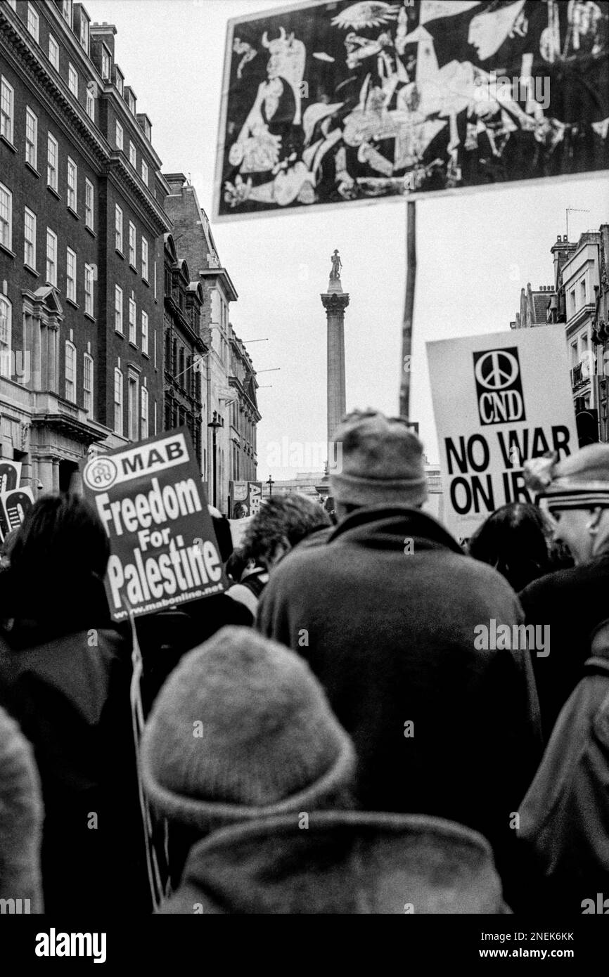 Peace Marchers, Whitehall, febbraio 2003 Foto Stock