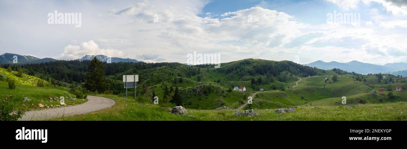 Panorama dell'altopiano di Susica, Parco Nazionale Durmitor Foto Stock
