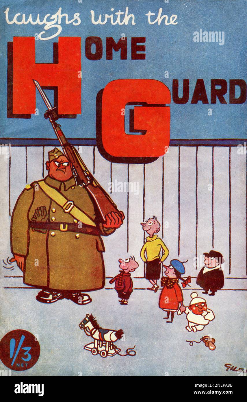 Un fumetto britannico del periodo della seconda guerra mondiale dal titolo “Ride with the Home Guard”, pubblicato nel 1942. La copertina presenta un fumetto umoristico del cartoonista Giles. Foto Stock