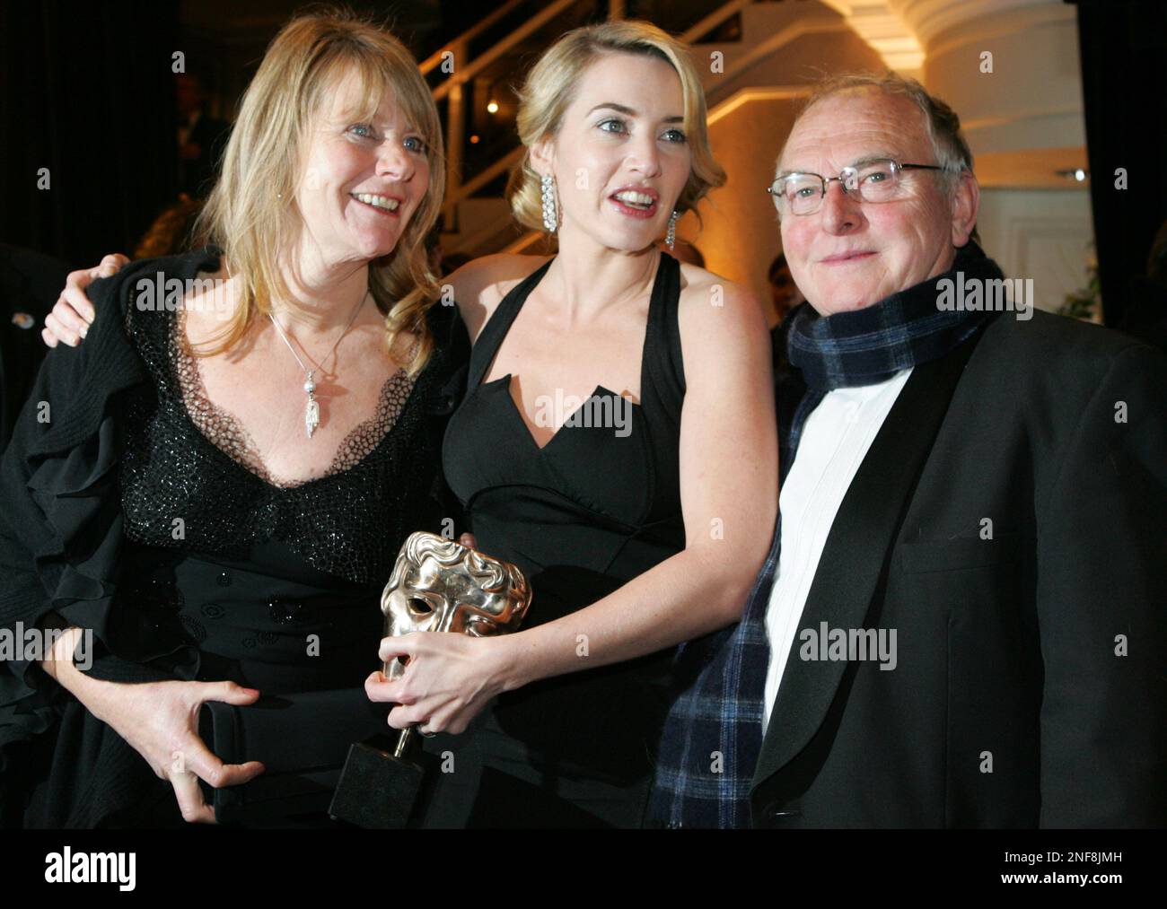 Elegantes Sally Bridges Winslet Bild